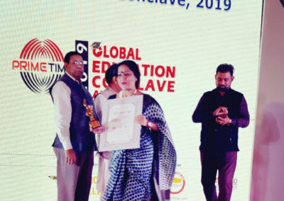 Ritu Rajnish- Award Ceremony for the best PRINCIPAL IN private sector schools (2)